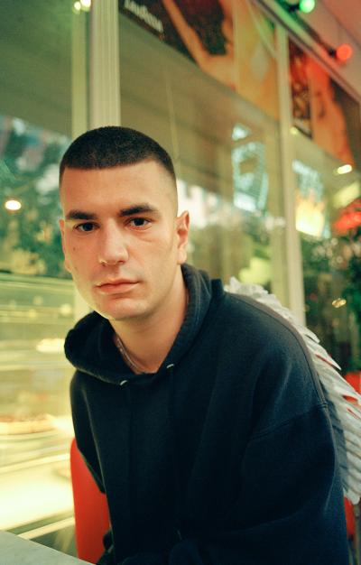 Sebastian Nathan, til artiklen 'Smerten finder plads i alting'