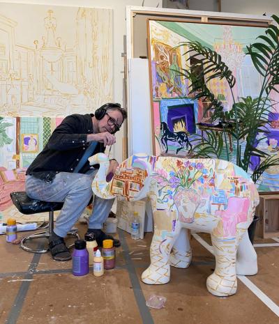 Kunstner, Mads Rafte Hein, udsmykker elefant