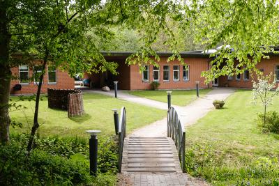 Holmstrupgård, tilbygning