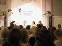 Jeg er ikke den eneste, podcast, Podcastvært Rikke Collin, deltager Daniel Rohde, Thurea Al-Rahbi, som er initiativtager til kanalen Mental Cuties Cub, og deltager Ida Hestbech havde en åben snak på scenen. 