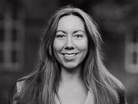 Julie Voldby Bruun, til artiklen 'Kvartlivskrise og kampen for at finde en plads i verden'