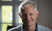 Lars Vedel Kessing, professor og overlæge, til artiklen 'De fleste af os får en psykisk sygdom'
