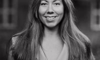 Julie Voldby Bruun, til artiklen 'Kvartlivskrise og kampen for at finde en plads i verden'