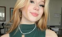 Laura Swane, til artiklen '19-årige Laura ramte bunden. Nu vil hun hjælpe andre unge'