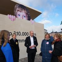 Torsdag 6. oktober 2022: Børn, der vokser op med en far eller mor med psykisk sygdom, har brug for mere hjælp, end de får i dag. Det var beskeden fra Børns Vilkår og Psykiatrifonden til sundhedsminister Magnus Heunicke. Foto: Cecilie Petit