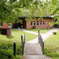 Holmstrupgård, tilbygning