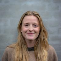 Portrætbillede af Camilla Dew-Hattens, ambassadør for Psykiatrifondens indsats ”Sig det højt"